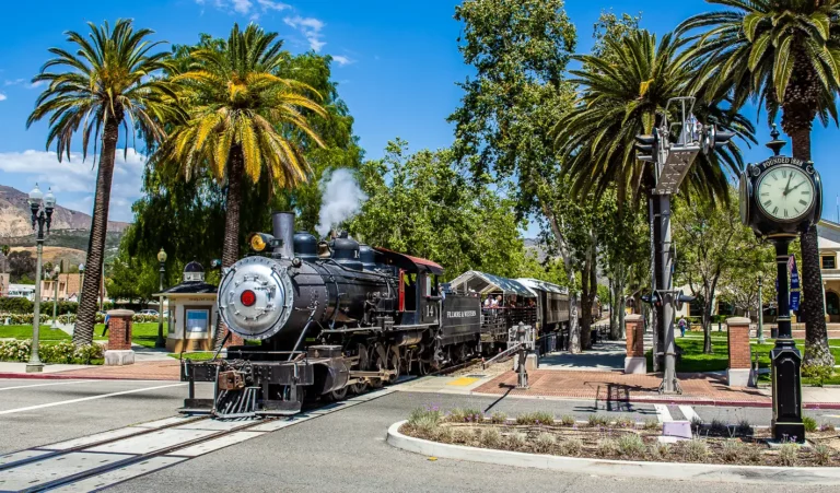 Sierra Northern train in Fillmore, California