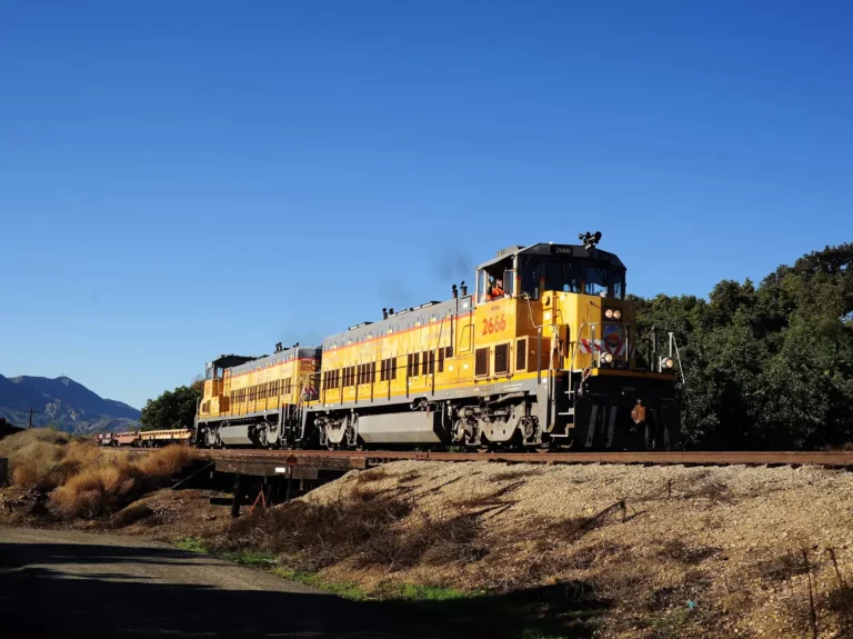 Sierra northern train with two locomotives